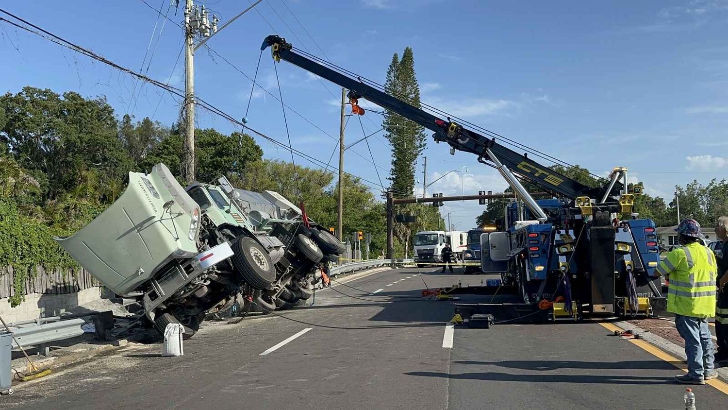 CTS rotator uprighting a rolled-over cement truck